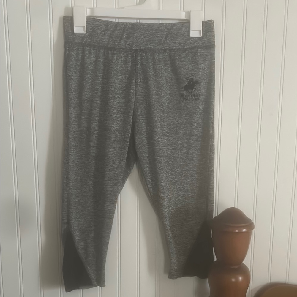 Gray Cropped Leggings Waistband/ Soft Stretchy Fabric: Beverly Hills Polo Club